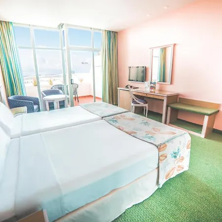 Beatriz Costa & Hotel Costa Teguise