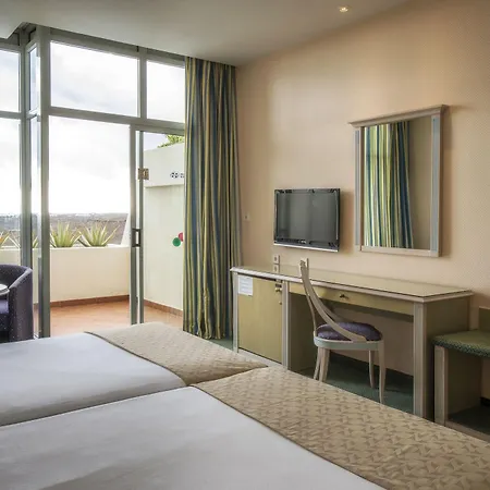 Beatriz Costa & Hotel Costa Teguise