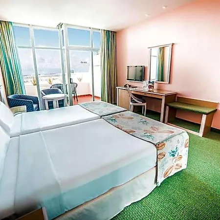 Hotel Beatriz Costa & 4*