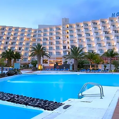 Beatriz Costa & Hotel Costa Teguise