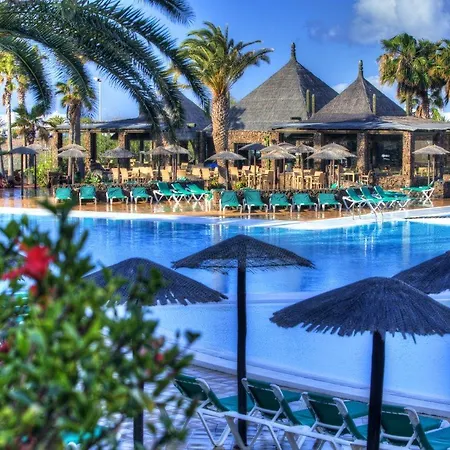 Beatriz Costa & Hotel Costa Teguise